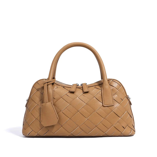 Bolsa Feminina Estruturada com Acabamento Trançado