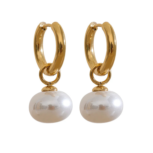 Brinco Feminino de Pérola Dourado