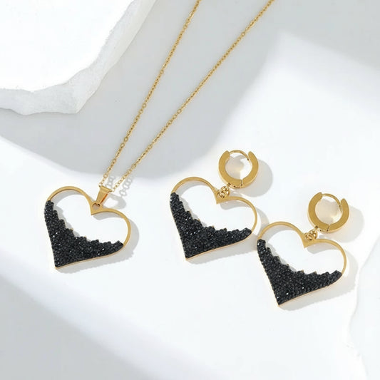 Conjunto Feminino de Colar e Brincos Banhados a Ouro de Coração
