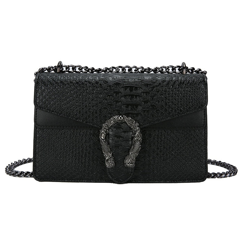 Bolsa Feminina Quadrada com Corrente em Couro – Design Elegante
