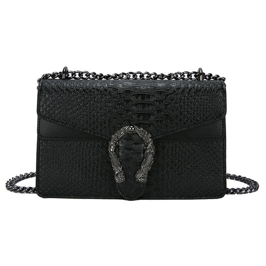 Bolsa Feminina Quadrada com Corrente em Couro – Design Elegante
